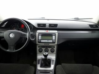 Volkswagen Passat Comfortline 2.0 110kW