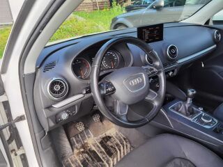 Audi A3 1.6 R4 81кВ