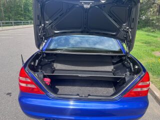 Mercedes-Benz SLK 230 2.3 142kW
