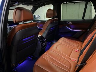 BMW X5 M-Sportpakett xDrive 40i 3.0 R6 250kW