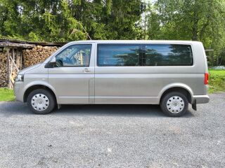 Volkswagen Caravelle 2.0 103kW