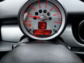 MINI Cooper D 1.6 80kW