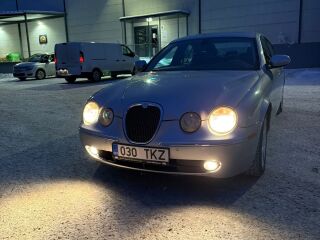 Jaguar S-Type 2.7 152kW