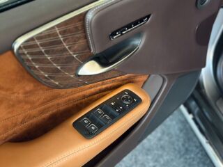 Lexus LS 500h AWD Luxury 3.5 220kW