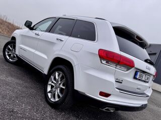 Jeep Grand Cherokee Summit 3.0 184кВ