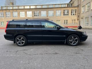 Volvo V70 Long 2.4 147кВ