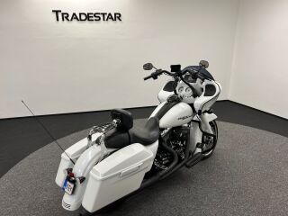 Harley-Davidson Road Glide V2