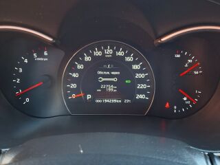 Kia Sorento 2.2 145кВ