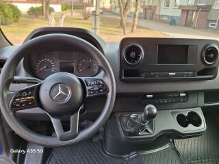 Mercedes-Benz Sprinter 2.1 120кВ