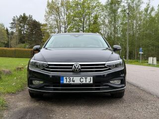 Volkswagen Passat Elegance 1.5 110kW