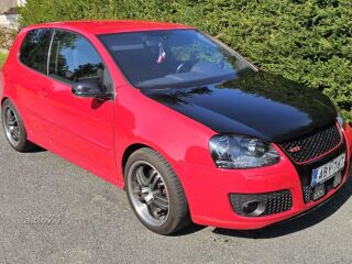 Volkswagen Golf GTI 2.0 147kW