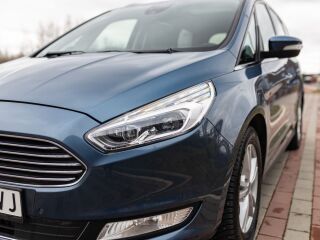 Ford Galaxy Facelift Family Edition 2.0 140kW