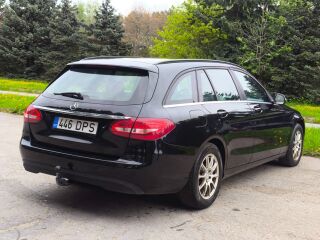 Mercedes-Benz C 220 2.1 120kW