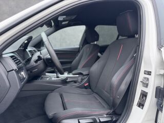 BMW 320 Sport Line 2.0 R4 135kW