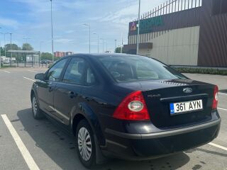 Ford Focus 1.6 74kW