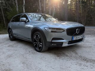 Volvo V90 Cross Country 2.0 173kW