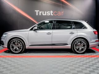 Audi Q7 S-Line plus 3.0 200kW