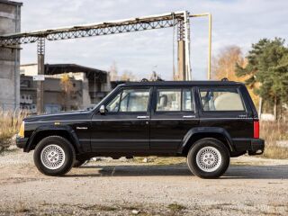 Jeep Cherokee Limited 4.0 R6 131kW