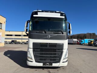 Volvo FH500 6x2 EURO6 + RETARDER + WB3200mm 375kW