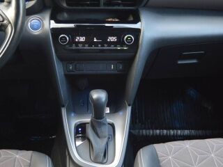 Toyota Yaris Cross Elegant 1.5 68кВ