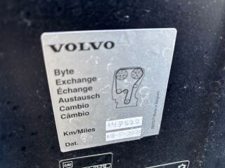 Volvo V60 SUMMUM 2.0 D4 140кВ