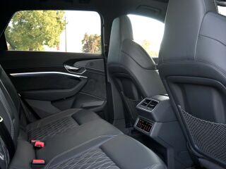 Audi e-tron S-LINE SAFETY PRO VIRTUAL+ 360 QUATTRO 55 158кВ
