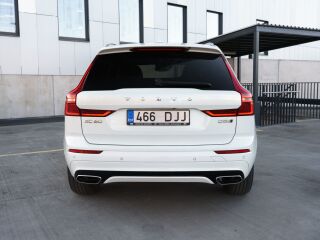Volvo XC60 R-Design D5 AWD 2.0 173kW