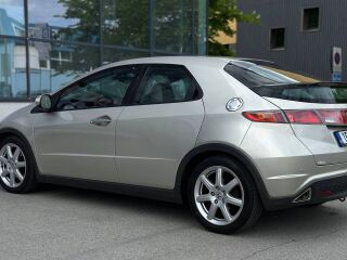 Honda Civic 1.8 103кВ