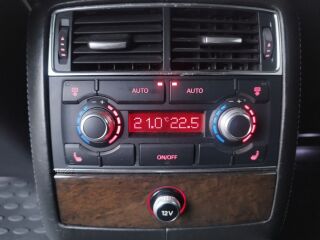 Audi A8 6.0 W12 331кВ