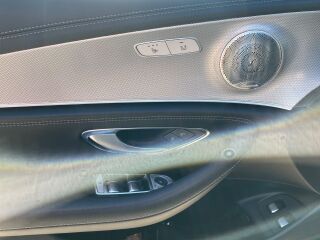 Mercedes-Benz E 220 2.0 143kW