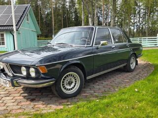 BMW  3.0 3,0 132kW