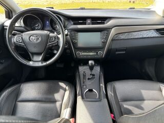 Toyota Avensis Premium 1.8 108kW