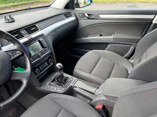 Skoda Superb Ambition Business 1.6 TDi 77кВ