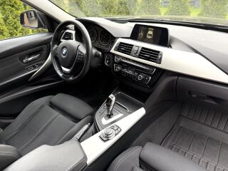 BMW 320 xDrive Sportline 2.0 140kW