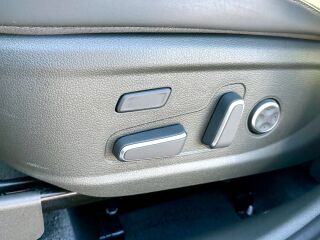 Hyundai Santa Fe Calligraphy Hybrid 4WD 1.6 132kW