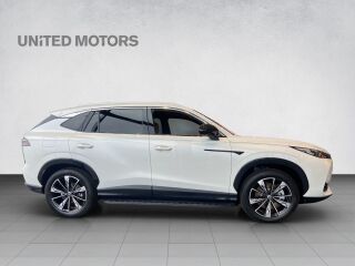 MG HS PHEV Luxury 1.5 R4 200кВ