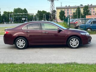 Honda Accord 2.0 R4 115kW