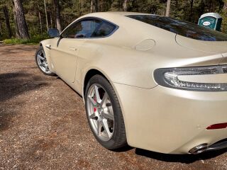 Aston Martin V8 Vantage V8 283kW