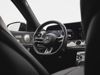 Mercedes-Benz E 400 4MATIC 2.9 R6 243kW