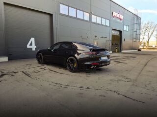 Porsche Panamera 4S diesel 4.0 310кВ