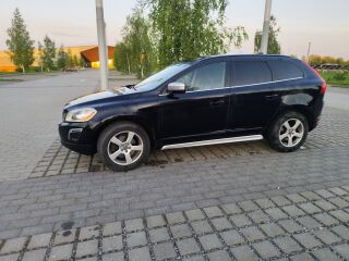 Volvo XC60 R-Design 2.4 129kW