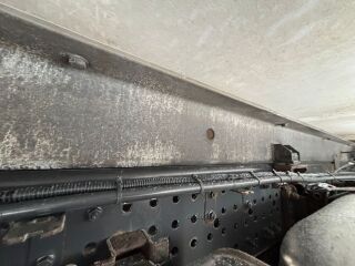 Mercedes-Benz Antos 2535 6x2*4 260kW