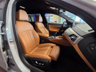 BMW 530 d xDrive LuxuryLine 3.0 195kW