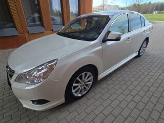 Subaru Legacy 2.5 123kW