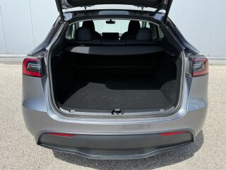 Tesla Model Y Dual Motor Performance AWD 393kW
