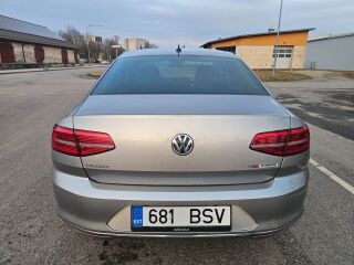 Volkswagen Passat Highline 1.4 TSI 110кВ