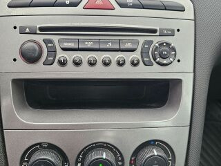 Peugeot 308 1.6 88кВ