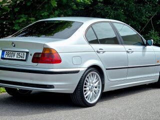 BMW 325 2.5 R6 M54B25 141kW