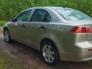 Mitsubishi Lancer 1.5 80кВ