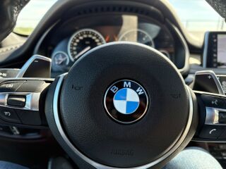 BMW X5 40d M pakett 3.0 R6 N57D30T1 230kW